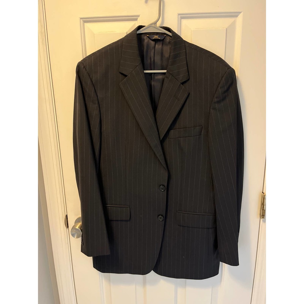 Brooks Brothers Pinstripe suit Coat (40R)
